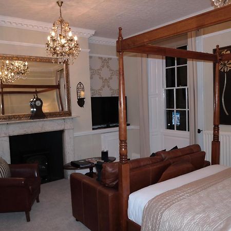 White Linen Whitby, Room Only Eksteriør billede