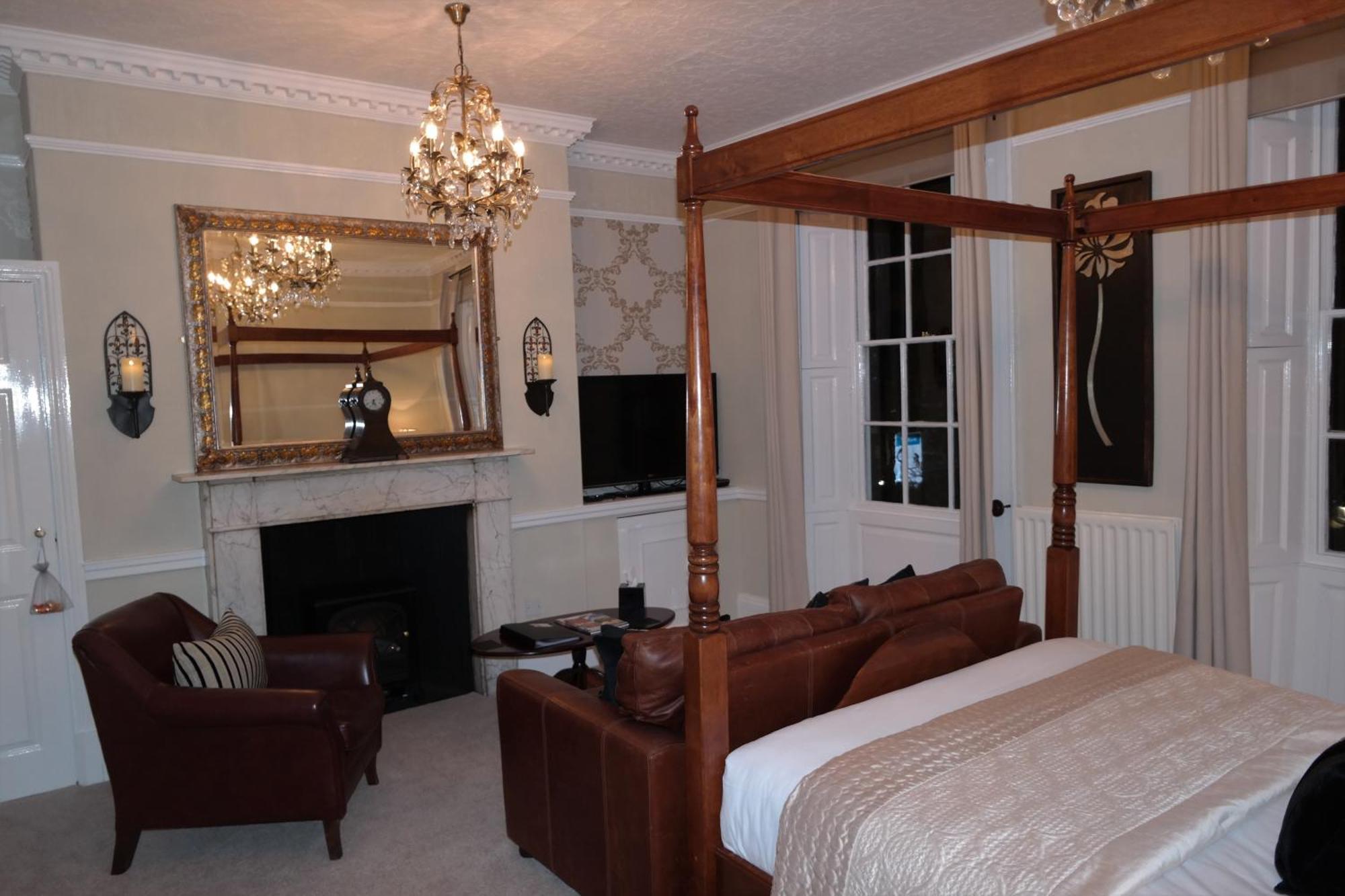 White Linen Whitby, Room Only Eksteriør billede